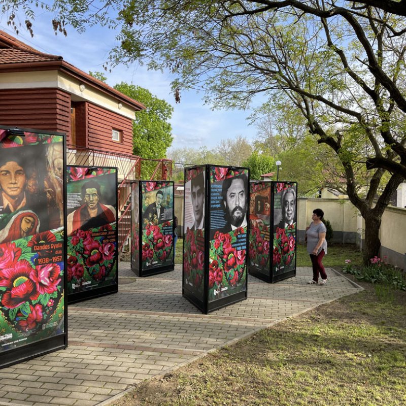 Együtt, szabadon - kiállításmegnyitó08